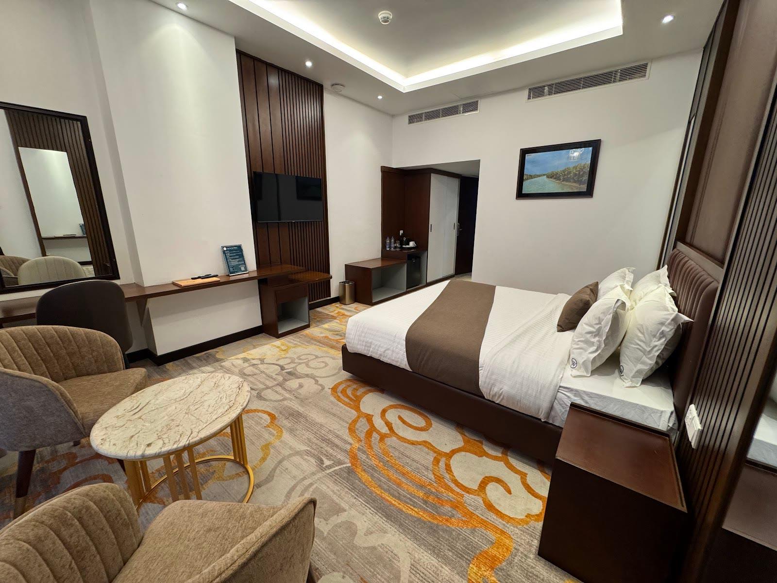 Windsor Double Deluxe room